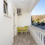 Διαμέρισμα 1 Bedroom Gorgeous In *