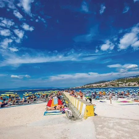 Διαμέρισμα Cozy In With Wifi