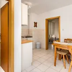 1 Bedroom Gorgeous In דירה סלצה