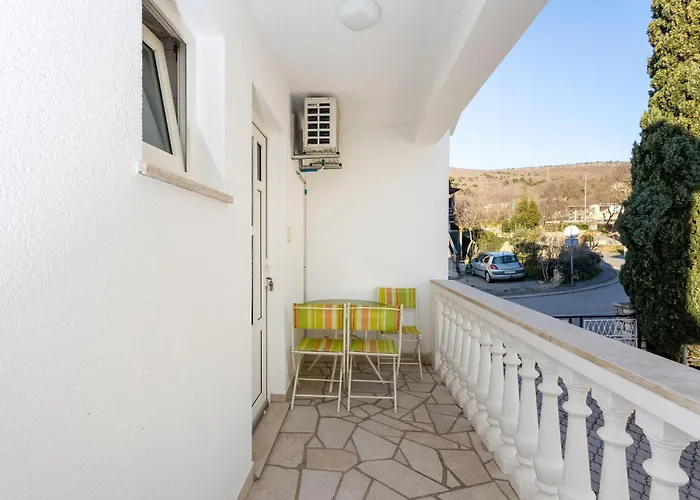 Διαμέρισμα Cozy In With Wifi *